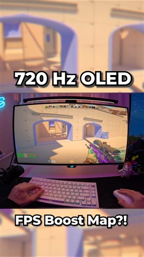Do you see the difference?! 🤔👀 #cs2 #720hz #oled #gamingsetup
