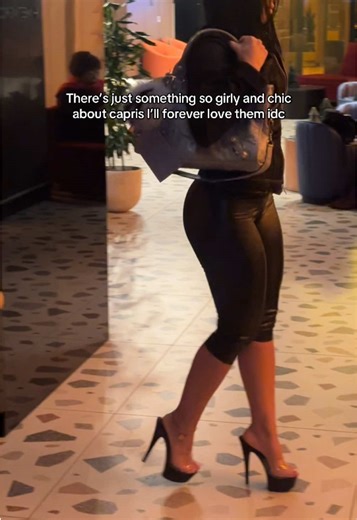 They’re so girlala - wearing our ultra low leather capri 🤍 #capripants #capris