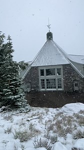 13K views · 693 reactions | Fluffy flurries before the real drama hits tonight! Winter weather advisory is in effect with 8-12” of snow forecasted tonight and another 3-5” tomorrow. There’s less than a week to get your season pass before the price increases on Oct. 30th. Let it snow! https://www.timberlinelodge.com/mountain/season-passes | Timberline Lodge | Facebook