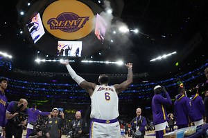 LeBron James joins Taco Bell's effort to liberate 'Taco Tuesday' trademark