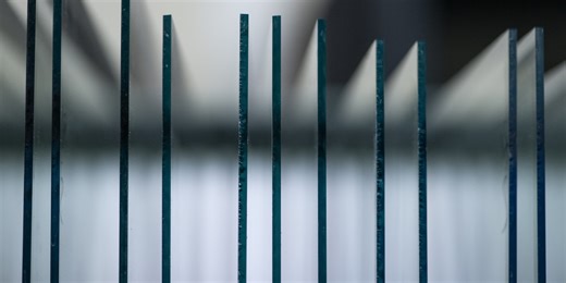 A Piece of Glass Thinner Than a Credit Card Could Solve America’s $25 Billion Energy Problem