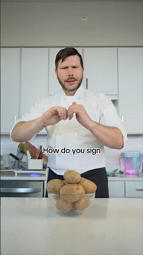 How to say POTATO in 8 different sign languages around the world! 🥔 #deafchef #signlanguage #asl