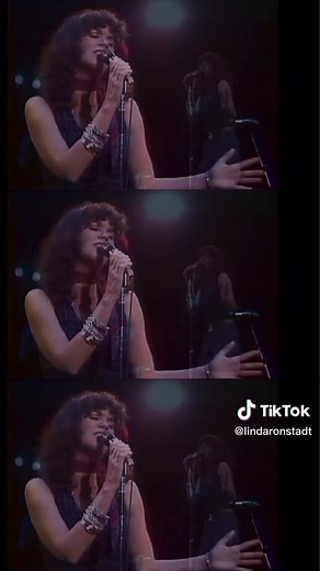 Linda Ronstadt's Spanish Version of 'Blue Bayou' | Lago Azul