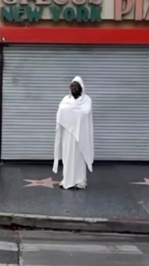 Hollywood on Instagram: "Street People of Hollywood. #hollywoodwalkoffame #hollywood #homeless #hollywoodblvd #homelessfits"
