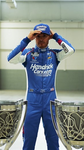 A bold new look for 2026. Check out @KyleLarsonRacing’s firesuit for this season.