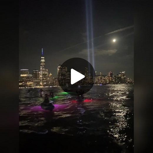 Night LED Kayak Tour with Stunning Views