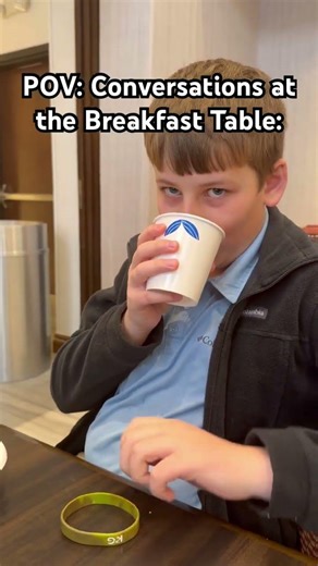 Conversations at the Breakfast Table ☕️ 🍳 #funny #siblings