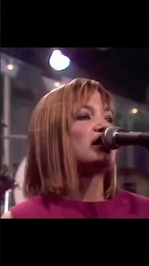 Tom Tom Club – Genius of Love | Live Performance 🎶 #musichistory #musicshorts
