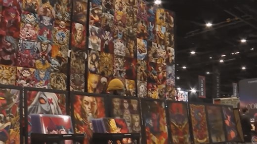 Elijah Wood, Andy Serkis, Futurama cast among stars at Chicago's C2E2