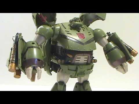 Video review of Transformers Animated; Leader Class Bulkhead