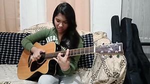 Playing Crow by Jin San Kim: 90% finger gymnastics 10% hoping the taps land on beat 😭🎸 Crow 🐦‍⬛- Jinsan Kim - Guitar Fingerstyle Cover #crow #jinsankim #fingerstyle #guitarfingerstyle #guitarist #guitarcover #guitarist #guitar #guitarcovervideo #fingerstyleguitar #eringfingerstyle #ering | Erin G. Fingerstyle