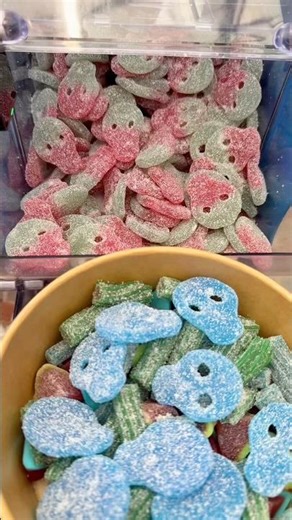 🫐🍉Let’s make a BLUE RASPBERRY & WATERMELON Candy Bowl!🍉🫐 #shorts