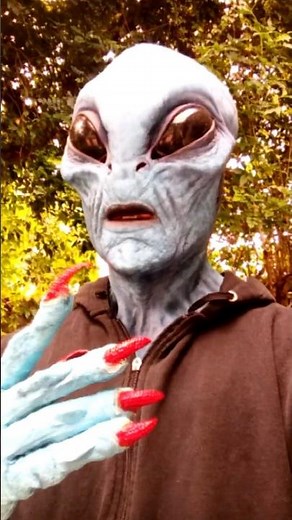 Alien Saves Helpless Earth Animal from Mortal Peril! #alien #rescue #dog