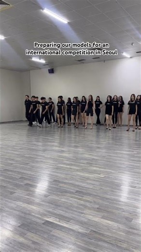 Preparing our models for an international competition in Seoul #fashion #modelmentor #producer