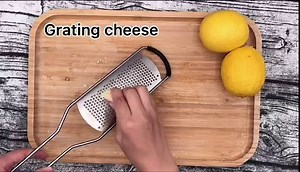 Cheese Grater Set,BROSIN 2-Pieces Coarse&Fine Holes Handheld Graters Stainless Steel Sharp Citrus/Lemon Zesters, Kitchen Tools for Cheese,Nutmeg,Chocolate,Coconut,Ginger, Garlic,Orange