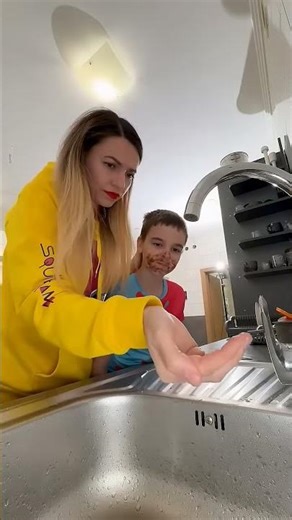 10 Smart Gadgets You Must Have in 2025 ⚡"