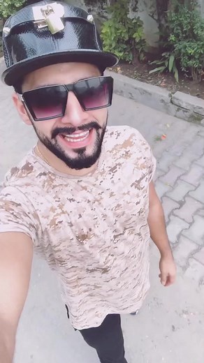 i m in toronto waoooo#foryoupage #yourawish #foryou #tiktok #awish @rameezchaudhry66@ali_akhtar01