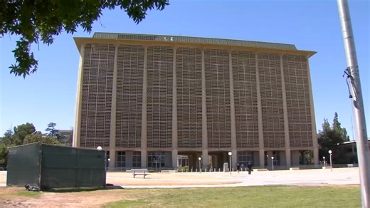 Lawsuit alleges cancer exposure at Fresno County Courthouse