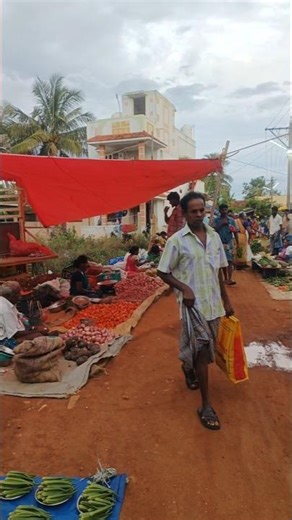 Santha vanthale mala thanaa.. varuthu 😢