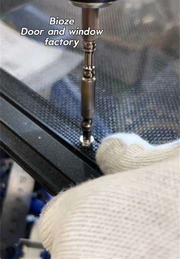 We are an aluminum alloy door and window factory, with no middlemen and global delivery #factory #doorsandwindows #doorsandwindowsfactory #aluminumwindow