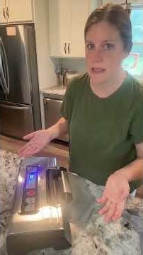 Here’s my vacuum sealer! It work great, I love it and totally recommend #vacuumseal #vacuumsealer