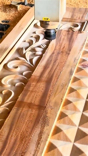 Watch This Automatic Wood Engraving Machine Work! #cncmachine #carving #cncworking