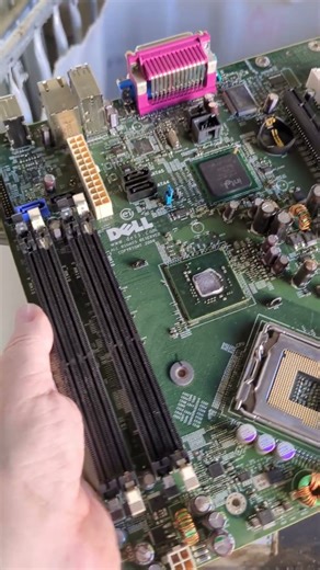 E-Waste Dell Pentium 4 Board! #shorts