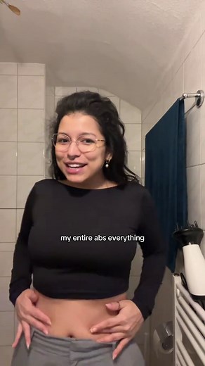 Day 1 Braless at the Office: My Experience