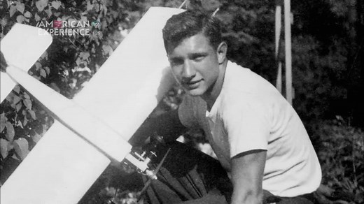 On December 12, 1927 Robert Noyce, the co-founder of Intel, was born in Burlington, Iowa. But before he was nicknamed “The Mayor of Silicon Valley,” he studied transistor technology in college. | American Experience | PBS