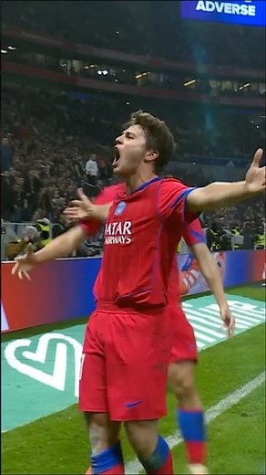 Right at the end… João Neves vs Lyon 😱 #Ligue1 #PSG #JoaoNeves