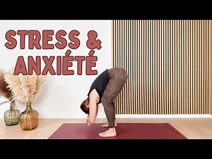 Release stress and anxiety in 20 minutes of dynamic and gentle yoga