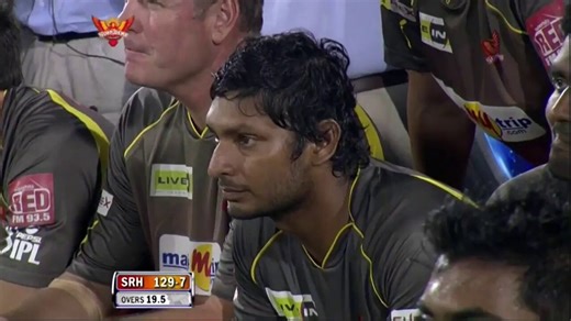 Throwback to the 2013 Super Over between RCB and SRH . What an amazing Super Over that was . SRH had won it#DCvsRCB