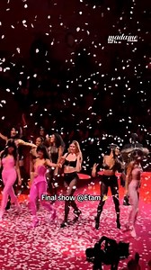 Final du show ETAM #etam #parisfashionweek #pfw #fashionweek | Madame Figaro