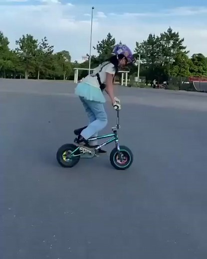 Wildcat Mini BMX | Girls Ride Better