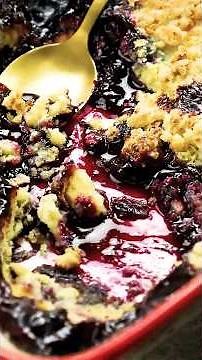 Blueberry Dump Cake - An Easy Dessert!