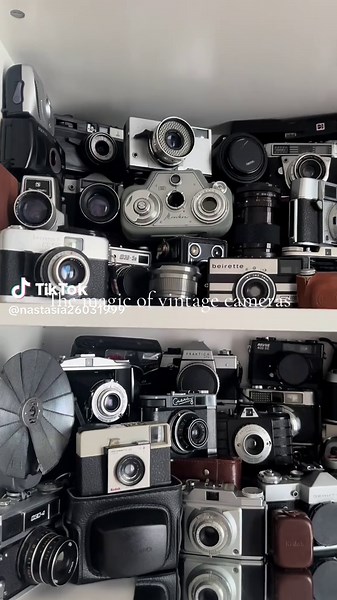 Explore the Magic of Vintage Cameras and Photography