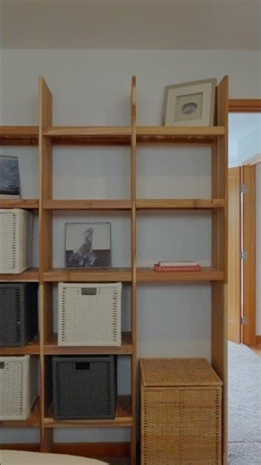 Living Above Puget Sound? Tour This Incredible Salmon Beach Home