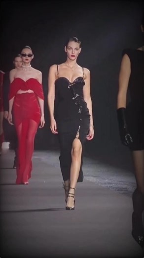 When Fashion Had Real Conference #fashionshorts #fashionshow