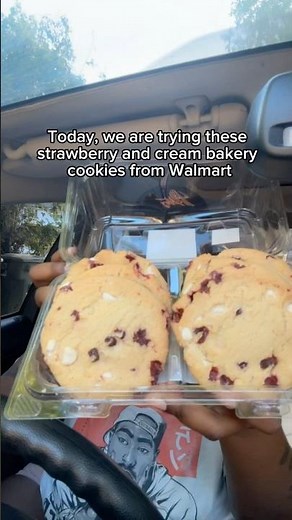 Walmart Strawberry & Cream Cookies #walmartfinds #walmart #walmarthaul #strawberry #roadto5k