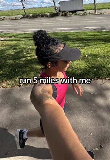 (from yesterday) back with some run vlogs! next race: Big Sur Marathon ❤️‍🔥 #marathon #marathontraining #runner #runs #runvlog