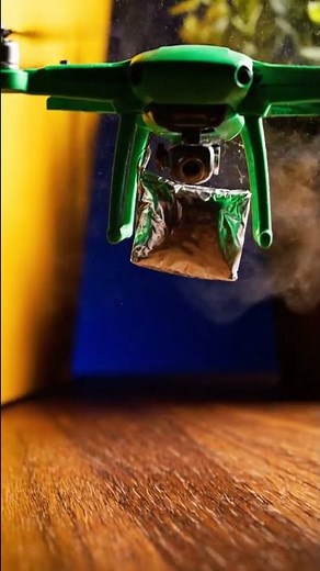 Future Delivery! 📦 Watch a Drone Make a Perfect Package Drop-Off!