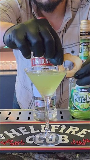 Apple Martini #martini #cocktail #shortsfeed
