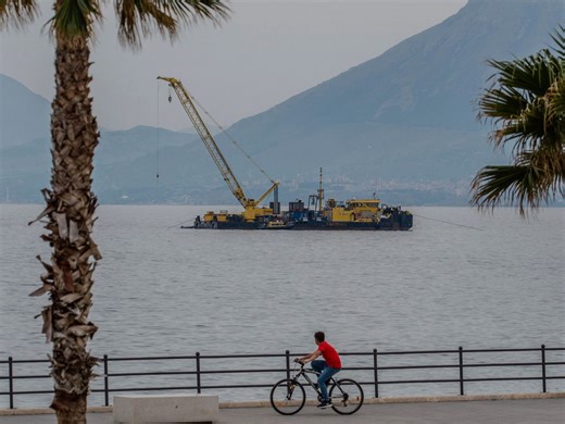 Experts start complex recovery of Mike Lynch superyacht that sank off Italy