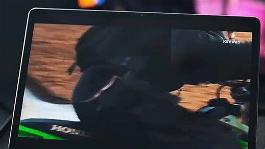 直播推荐新款平板性能升级，轻薄便携更贴心，搭载骁龙8 Gen2芯片，运行流畅不卡顿，11.5英寸2.8K高清屏，支持120Hz高刷新率，无论是追剧、办公还是游戏