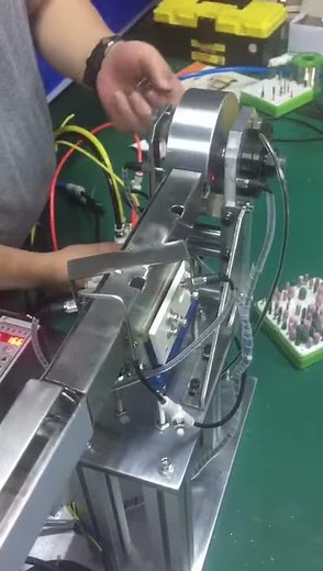 Spring Feeder Machine