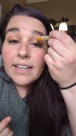 wet n wild Color Icon Cream Eyeliner Eyeshadow Multi-Stick, Moisturizing, Nourishing Velvety Cream-t