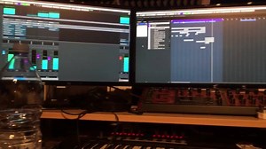 Just finished a new intro for this weekends show in Paris. Big up Skibz for the drops! | erb N dub