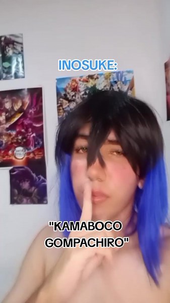 Inosuke Cosplay de Kimetsu no Yaiba: ¡Impresionante!