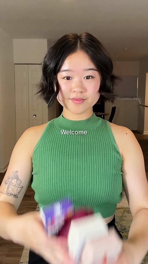 Tinned Fish Talk 🎣 Lata July Discovery Box 🐟 Maria Organic Spiced Small Sardines in Extra Virgin Organic Olive Oil 🌶️ Portomuiños Peppers with Sweet Kombu 🐟 José Gourmet Smoked Salmon in EVOO 🦑 Conservas de Cambados Stuffed Squids in Ink Lata’s monthly discovery box is $49.99 for 4-5 curated tins each month. If you’d like to try it, use code JULYMEI for 10% off. I was not paid or sponsored to post this video and all opinions are my own. I reached out to request a discount code and may be el