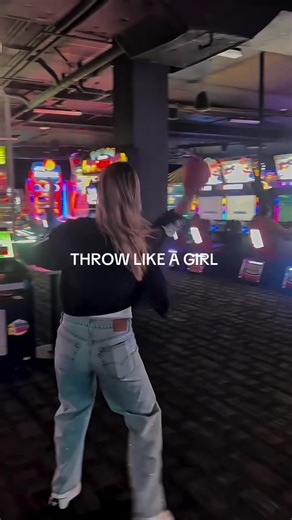 Slow-Mo Highlights of Women's Football